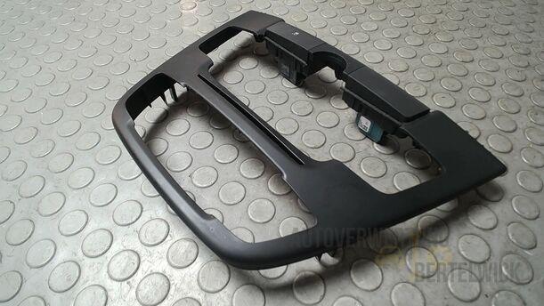 Foto: ABDECKUNG HEIZUNGSBETÄTIGUNG eines Opel Insignia 2.0 CDTI ecoFLEX Start/Stop Attraction
