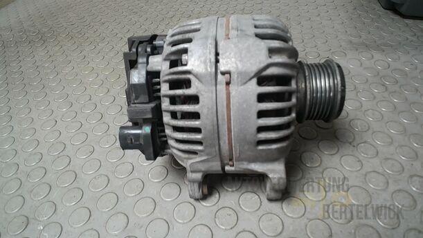 Foto: LICHTMASCHINE ( 140A ) eines Audi A4 Avant 2.0 TDI Attraction