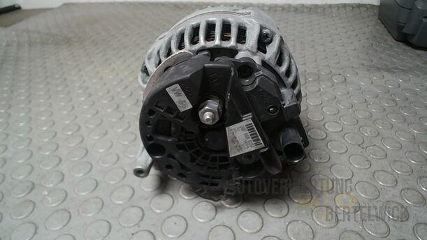 Foto: LICHTMASCHINE ( 140A ) eines Audi A4 Avant 2.0 TDI Attraction