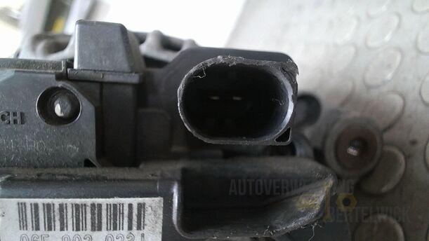Foto: LICHTMASCHINE ( 140A ) eines Audi A4 Avant 2.0 TDI Attraction