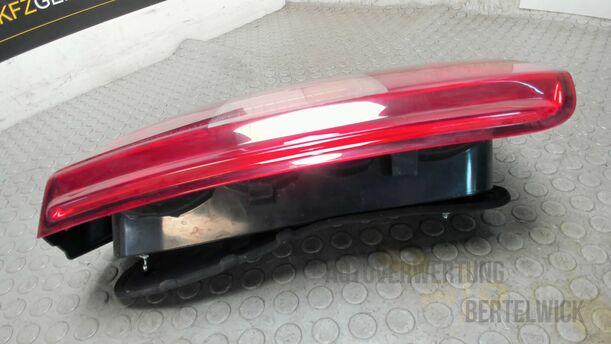 Foto: HECKLEUCHTE / RÜCKLICHT LINKS eines Fiat Idea 1.2 16V Attraction