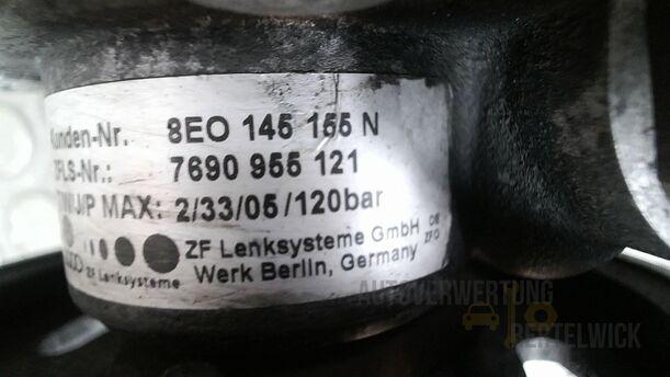 Foto: PUMPE SERVOLENKUNG/ SERVOPUMPE eines Audi A4 Avant 2.0 TDI Attraction