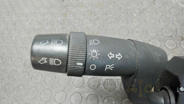 Foto: KOMBISCHALTER / LENKSTOCKSCHALTER eines Fiat Idea 1.2 16V Attraction