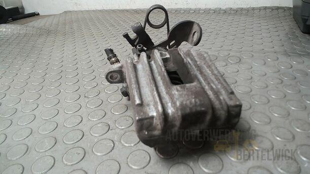 Foto: BREMSSATTEL HINTEN LINKS ( LUCAS ) eines Audi A4 Avant 2.0 TDI Attraction