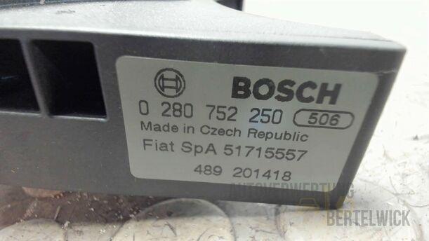 Foto: GASPEDAL ( BENZIN / SCHALTGETRIEBE ) eines Fiat Idea 1.2 16V Attraction