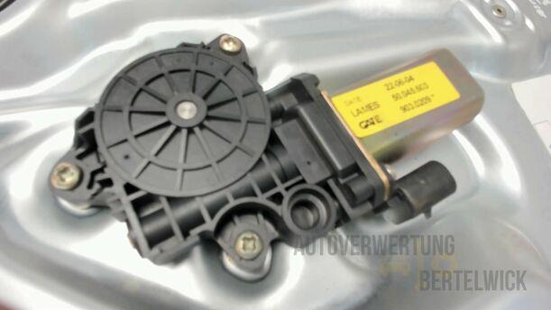 Foto: FENSTERHEBER VORNE RECHTS eines Fiat Idea 1.2 16V Attraction
