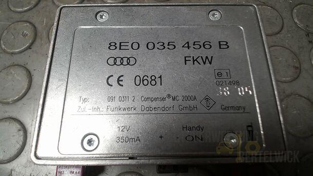 Foto: VERSTÄRKER eines Audi A4 Avant 2.0 TDI Attraction