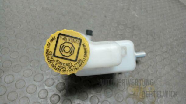 Foto: HAUPTBREMSZYLINDER eines Fiat Idea 1.2 16V Attraction