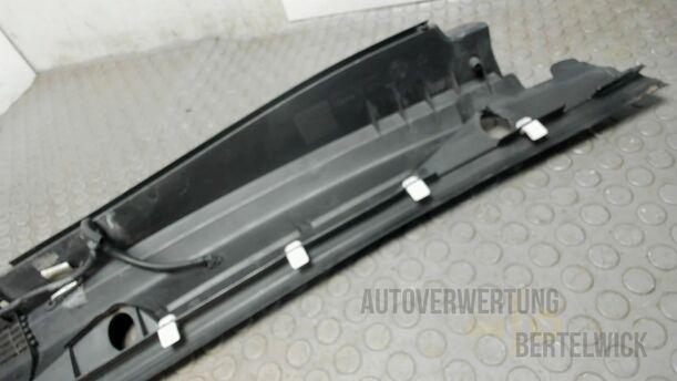 Foto: WINDLAUF / WASSERABLAUF eines Fiat Idea 1.2 16V Attraction