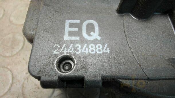 Foto: TÜRSCHLOSS VORNE LINKS eines Opel Corsa 1.2 16V Attraction