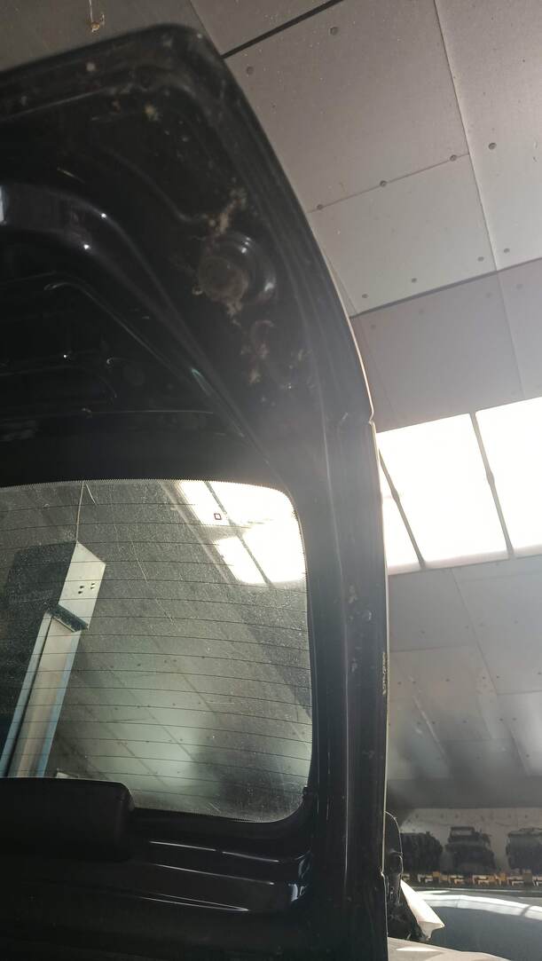 Foto: HECKKLAPPE / HECKDECKEL eines Opel Corsa 1.0 12V Attraction