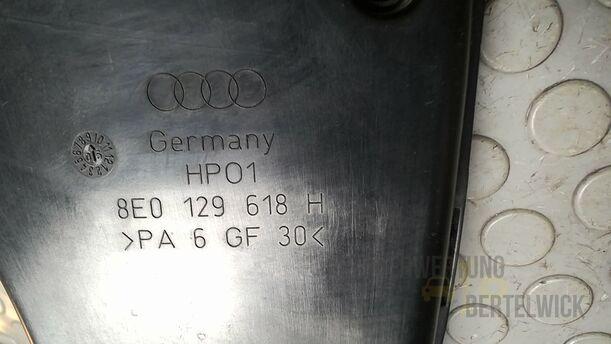 Foto: ANSAUGSTUTZEN/ LUFTFÜHRUNG eines Audi A4 Avant 2.0 TDI Attraction