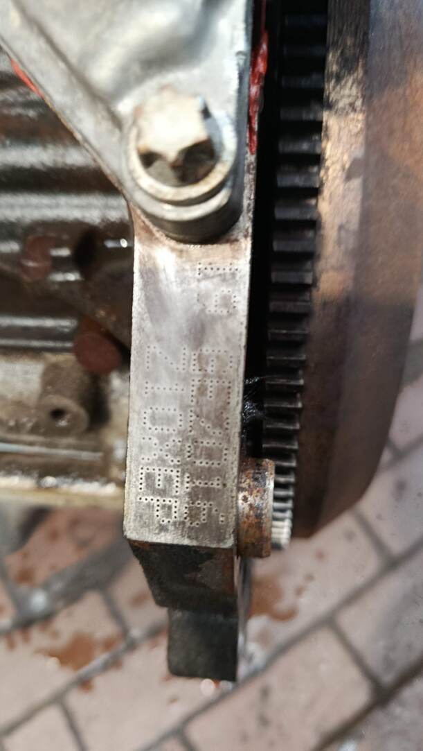 Foto: MOTOR ( Z10XEP ) eines Opel Corsa 1.0 12V Attraction