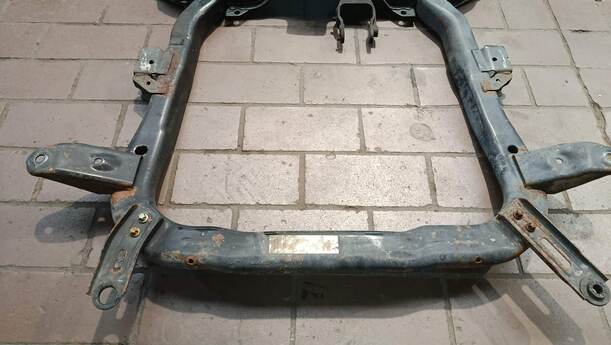 Foto: VORDERACHSTRÄGER / VORDERACHSE eines Opel Corsa 1.0 12V Attraction