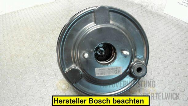 Foto: BREMSKRAFTVERSTÄRKER eines Opel Corsa 1.0 12V Attraction