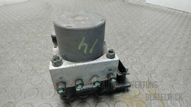 Foto: HAUPTBREMSAGGREGAT ABS eines Opel Corsa 1.0 12V Attraction