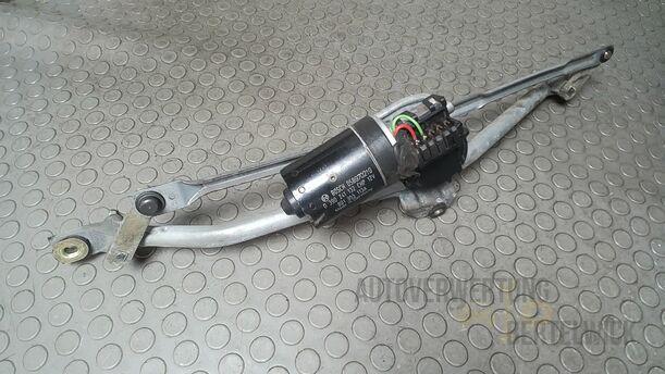 Foto: SCHEIBENWISCHERMOTOR VORN eines Audi A4 Avant 1.8 Attraction