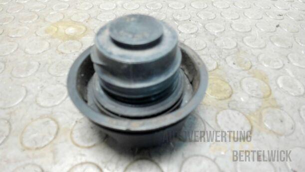 Foto: TANKVERSCHLUSS eines Opel Corsa 1.0 12V Attraction
