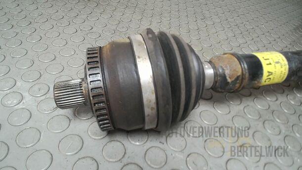 Foto: ANTRIEBSWELLE LINKS ( AUTOMATIK ) eines Audi A4 Avant 1.8 Attraction