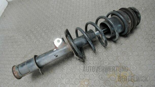 Foto: FEDERBEIN VORNE LINKS eines Opel Corsa 1.0 12V Attraction