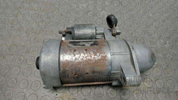 Foto: ANLASSER / STARTER eines Mercedes-Benz E 270 T CDI Special