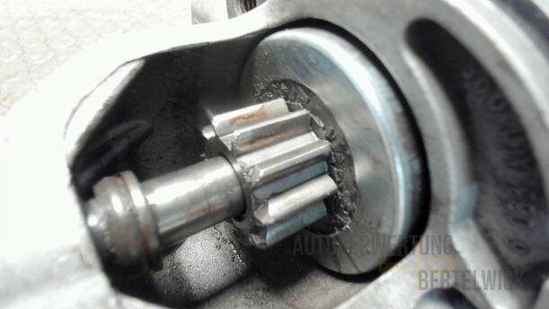 Foto: ANLASSER / STARTER eines Mercedes-Benz E 270 T CDI Special