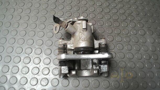 Foto: BREMSSATTEL HINTEN RECHTS ( ZUBEHÖR ) eines Audi A4 Avant 1.8