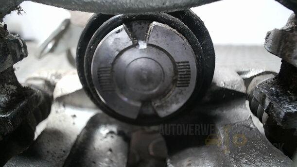 Foto: BREMSSATTEL HINTEN RECHTS ( ZUBEHÖR ) eines Audi A4 Avant 1.8