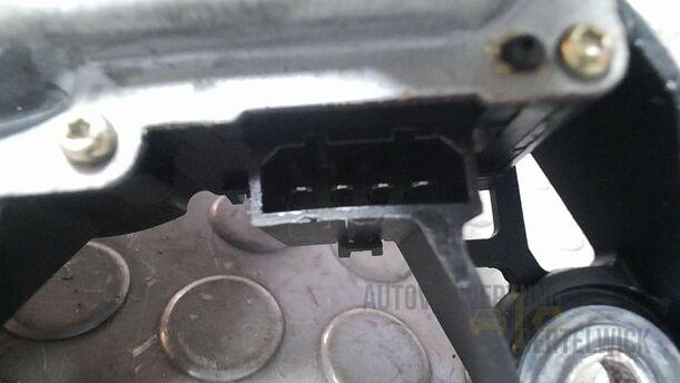 Foto: SCHEIBENWISCHERMOTOR HINTEN ( AVANT ) eines Audi A4 Avant 1.8 Special