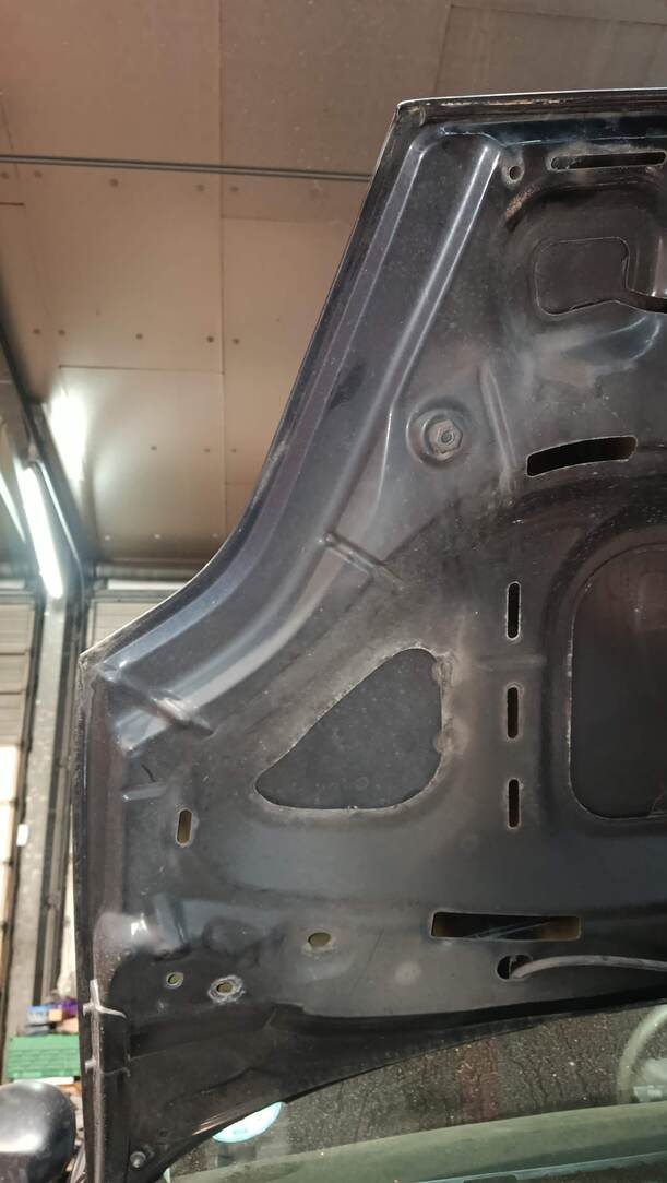 Foto: MOTORHAUBE eines Fiat Grande Punto 1.2 8V Special