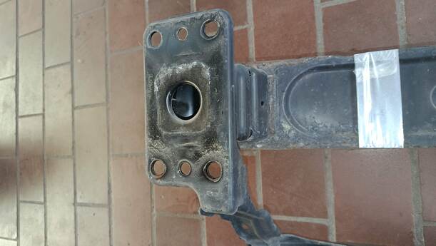 Foto: VERSTÄRKUNG VORN eines Fiat Grande Punto 1.2 8V Special