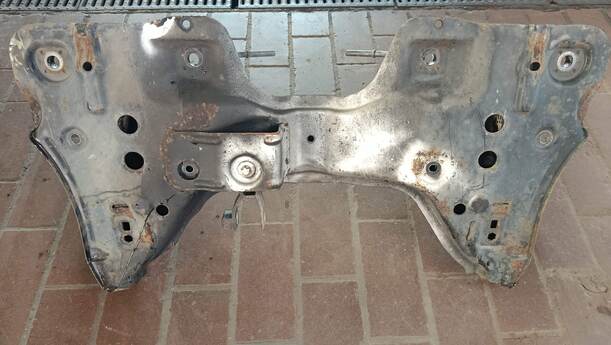 Foto: VORDERACHSE/ ACHSE VORN eines Fiat Grande Punto 1.2 8V Special