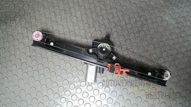 Foto: FENSTERHEBER ELEKTRISCH LINKS ( 2/3 TÜRER ) eines Fiat Grande Punto 1.2 8V Special