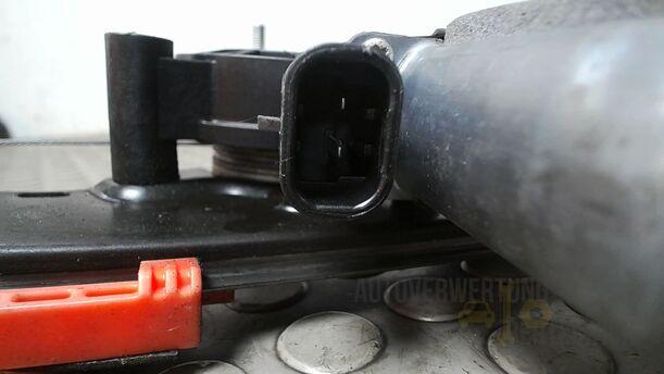Foto: FENSTERHEBER ELEKTRISCH LINKS ( 2/3 TÜRER ) eines Fiat Grande Punto 1.2 8V Special