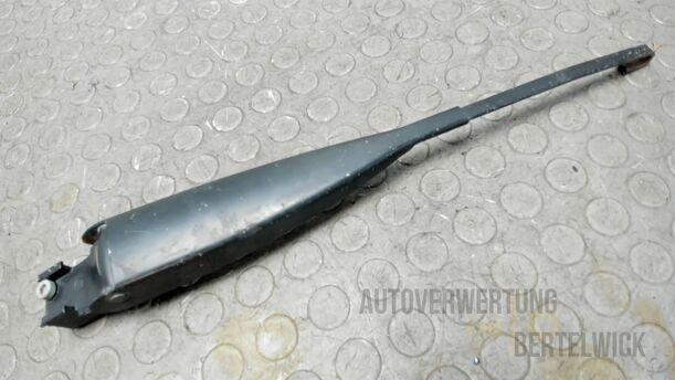 Foto: SCHEIBENWISCHERARM HINTEN eines Mercedes-Benz E 270 T CDI Special