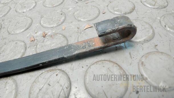 Foto: SCHEIBENWISCHERARM HINTEN eines Mercedes-Benz E 270 T CDI Special
