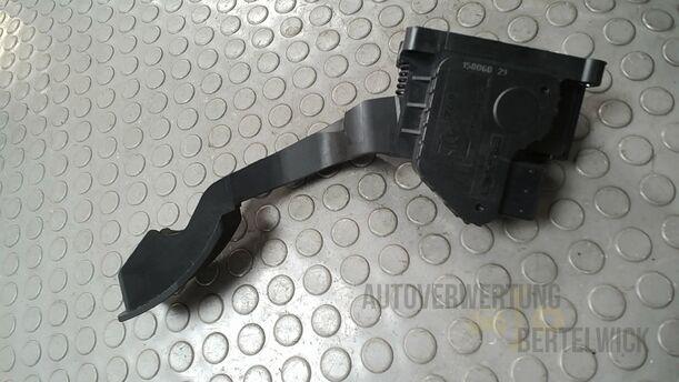 Foto: GASPEDAL eines Fiat Grande Punto 1.2 8V Special
