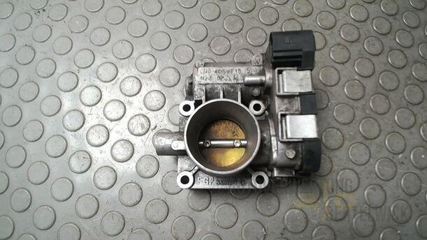 Foto: DROSSELKLAPPENSTUTZEN/ DROSSELKLAPPE eines Fiat Grande Punto 1.2 8V Special