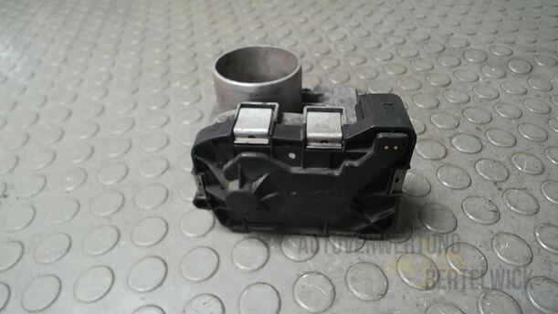 Foto: DROSSELKLAPPENSTUTZEN/ DROSSELKLAPPE eines Fiat Grande Punto 1.2 8V Special