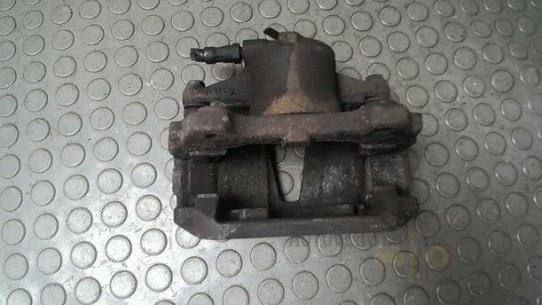 Foto: BREMSSATTEL VORN LINKS eines Fiat Grande Punto 1.2 8V CL