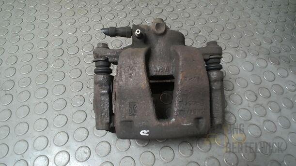 Foto: BREMSSATTEL VORN RECHTS eines Fiat Grande Punto 1.2 8V CL