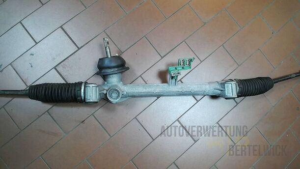 Foto: LENKGETRIEBE/ LENKUNG eines Fiat Grande Punto 1.2 8V CL