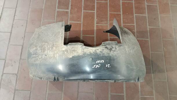 Foto: RADHAUSSCHALE/ INNENRADHAUS VORN LINKS eines Volvo S80 2.5T CL