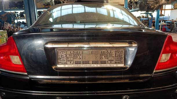 Foto: HECKDECKEL/ HECKKLAPPE eines Volvo S80 2.5T CL