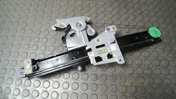 Foto: FENSTERHEBERMOTOR HINTEN RECHTS eines Volvo S80 2.5T CL
