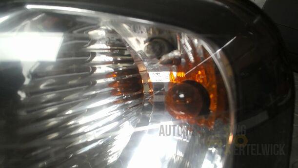 Foto: BLINKER LINKS eines Volvo S80 2.5T