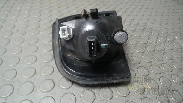 Foto: BLINKER LINKS eines Volvo S80 2.5T