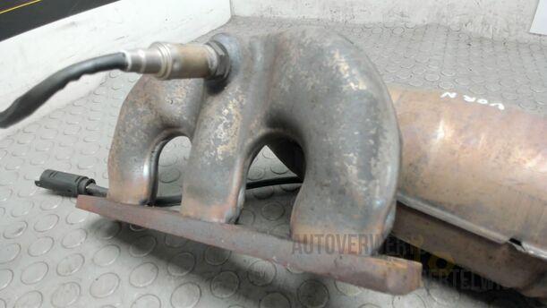 Foto: AUSPUFFKRÜMMER KATALYSATOR eines BMW 523i