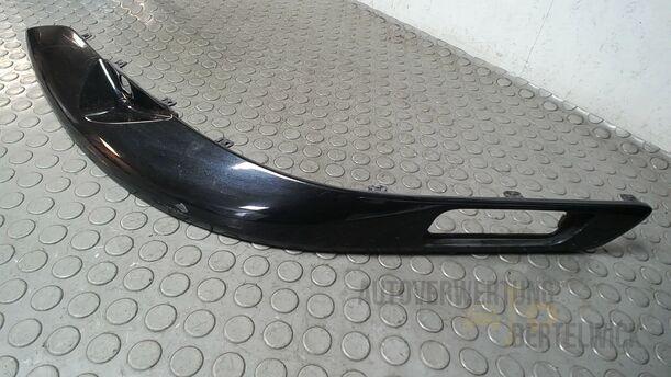 Foto: STOßSTANGENBLENDE LINKS eines Volvo S80 2.5T