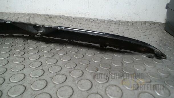 Foto: STOßSTANGENBLENDE LINKS eines Volvo S80 2.5T
